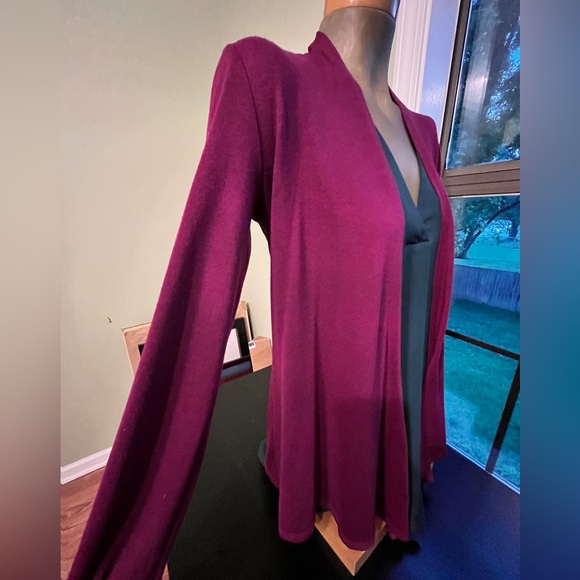 Dark magenta wrap-like cardigan - Adult Size M - Picture 9 of 16